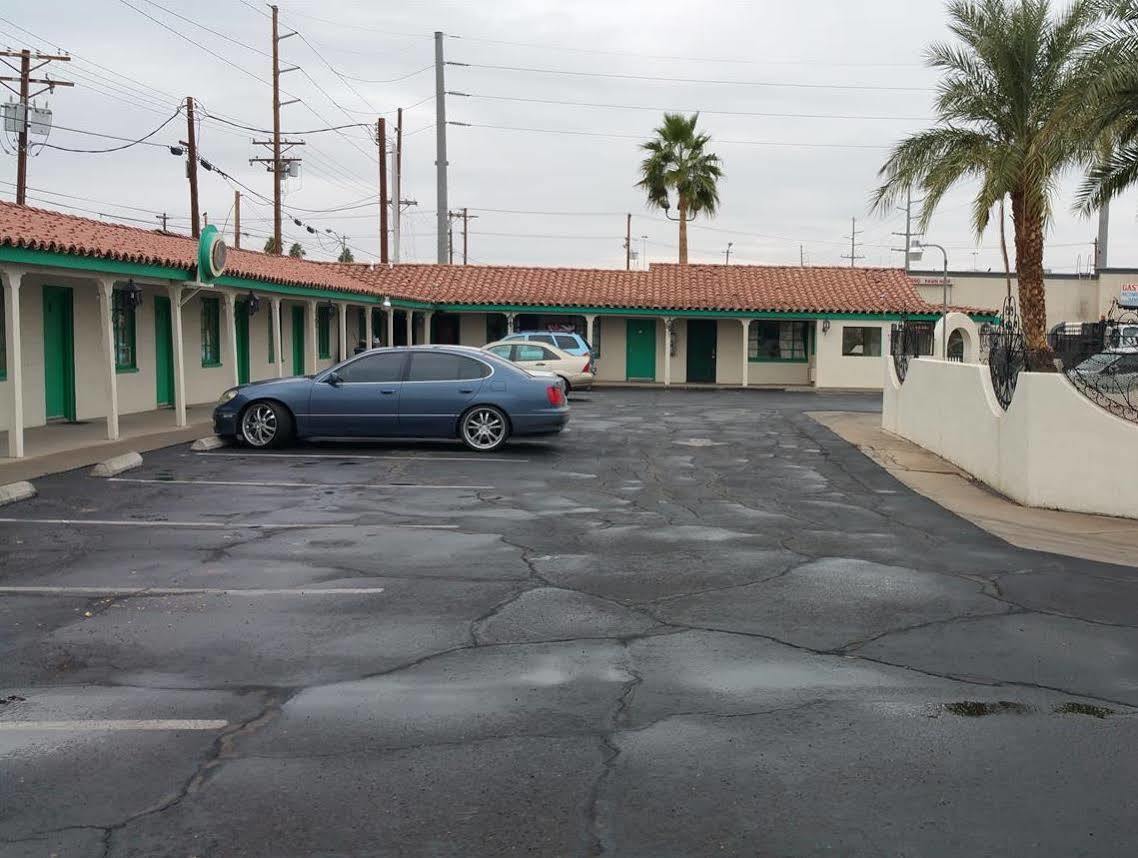 Border Motel Calexico Bagian luar foto